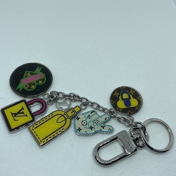 LOUIS VUITTON keychain authentic 100% - Picture 9 of 13